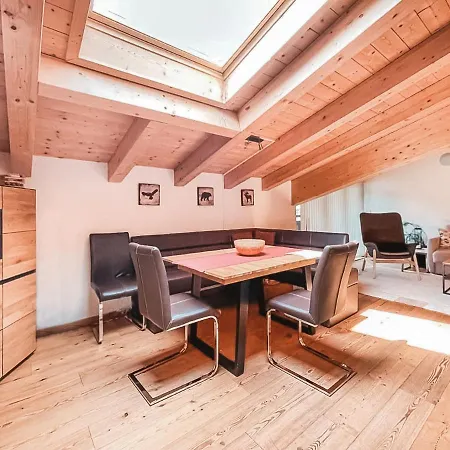 Luna - Relaxation Room, Sauna & Car Park By Alpenluxus * Seefeld in Tirol