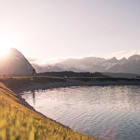 Luna - Relaxation Room, Sauna & Car Park By Alpenluxus * Seefeld in Tirol
